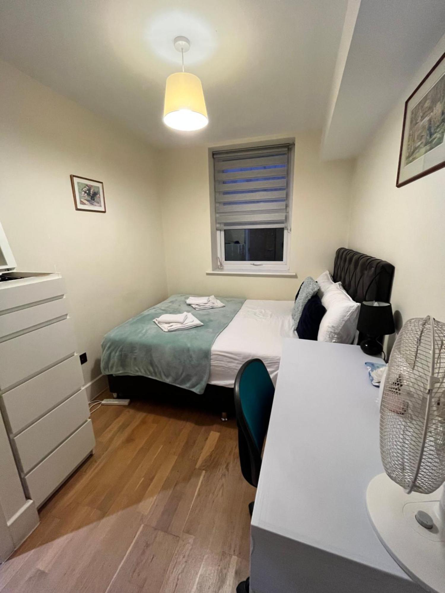 Metropolitan Coziness Private Bedrooms In Euston Station 161 Londýn Exteriér fotografie