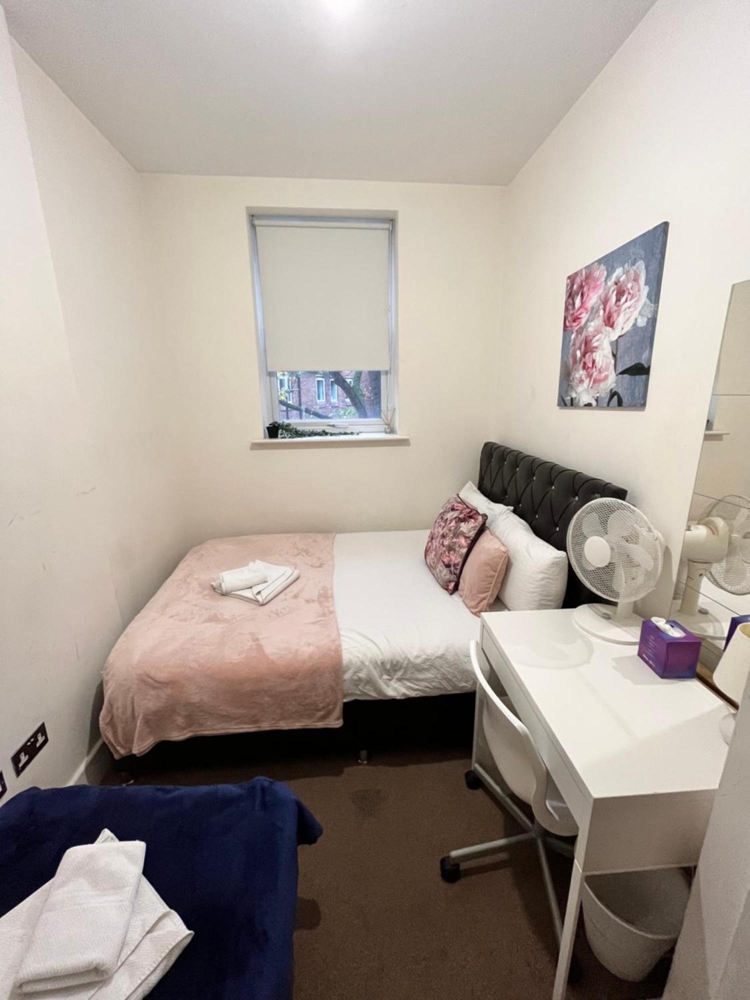 Metropolitan Coziness Private Bedrooms In Euston Station 161 Londýn Exteriér fotografie