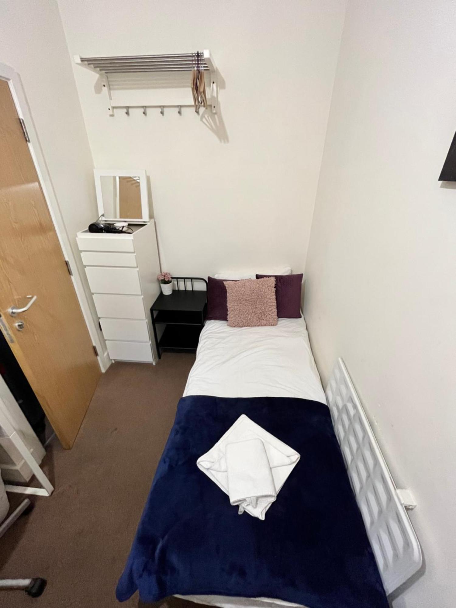 Metropolitan Coziness Private Bedrooms In Euston Station 161 Londýn Exteriér fotografie