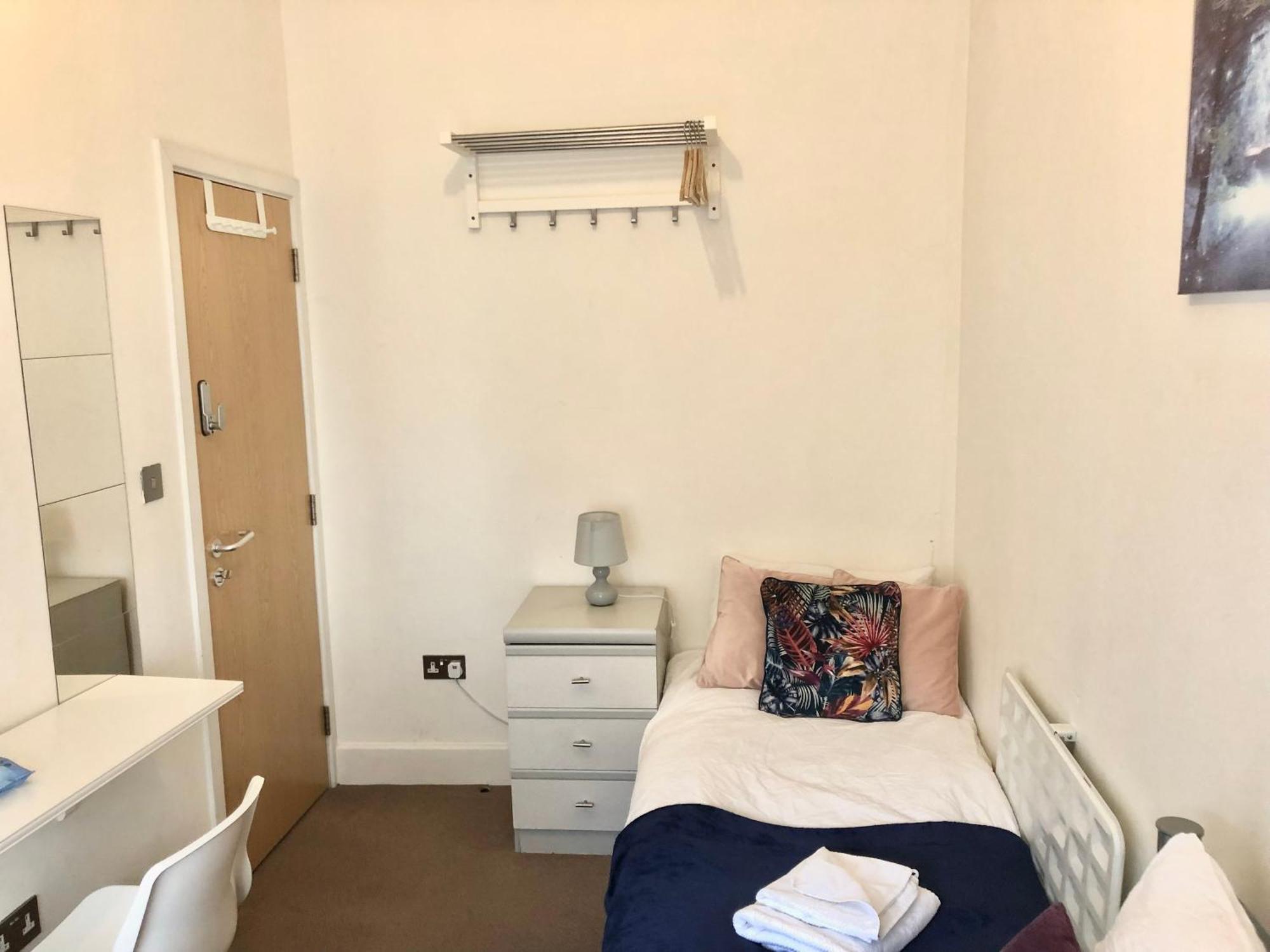 Metropolitan Coziness Private Bedrooms In Euston Station 161 Londýn Exteriér fotografie