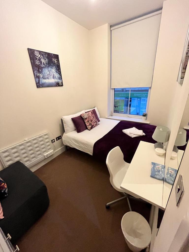 Metropolitan Coziness Private Bedrooms In Euston Station 161 Londýn Exteriér fotografie