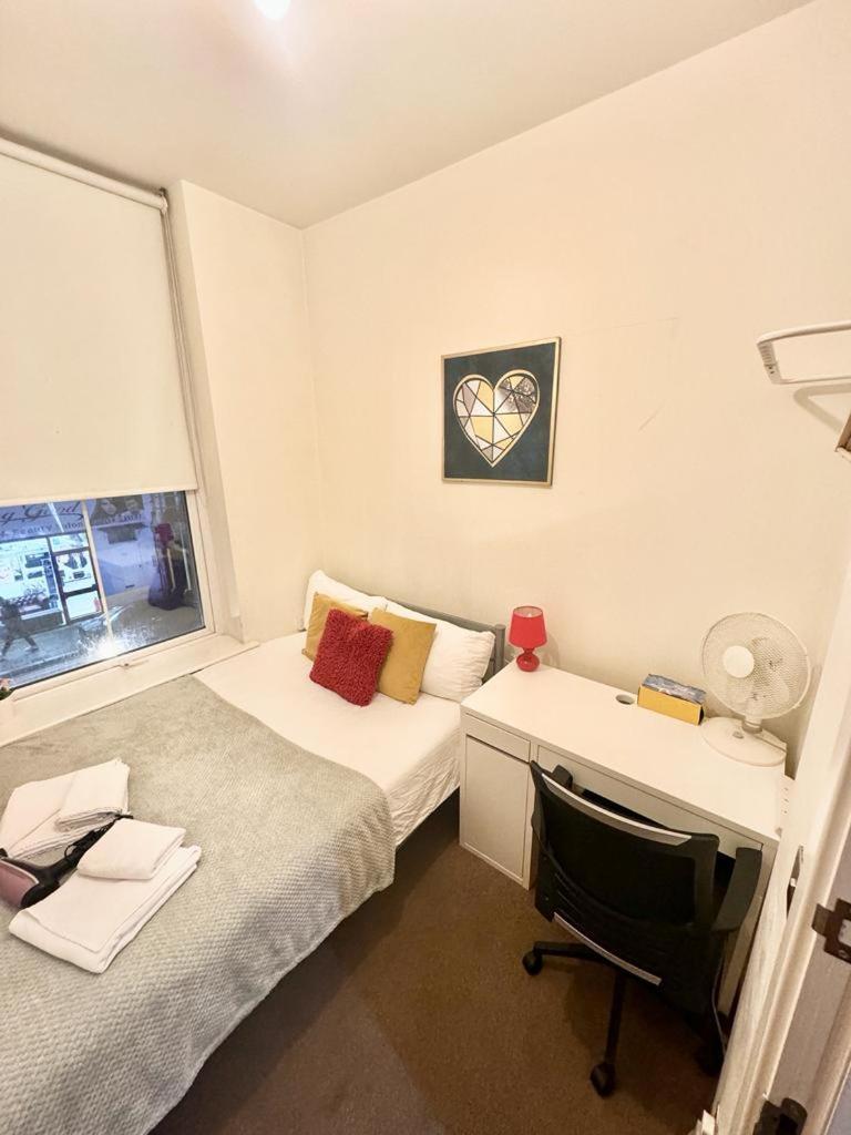 Metropolitan Coziness Private Bedrooms In Euston Station 161 Londýn Exteriér fotografie